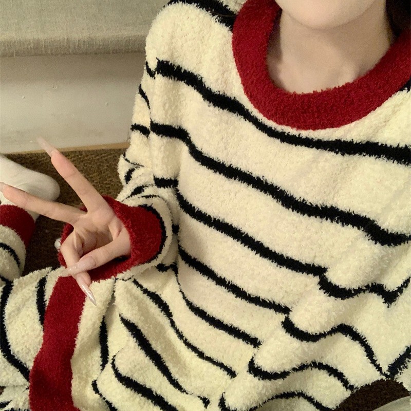 Red Collar Stripesd Suit 2025 Winter Half Velvet Pajamas Women's Ins Style Polar Fleece Loose Home Wear Suit