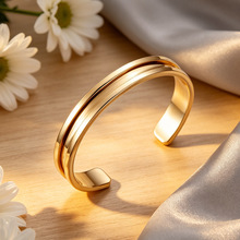 �羳�W�� ���R�dC�����C���满���֭h����ɫ���s�ٴ�S��ֱ�N���l
