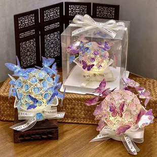 Изящный ночник «Бабочка и шар из роз» набор DIY