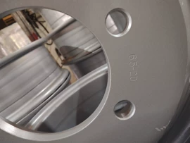 轮毂;车身及附件;其他传动系统