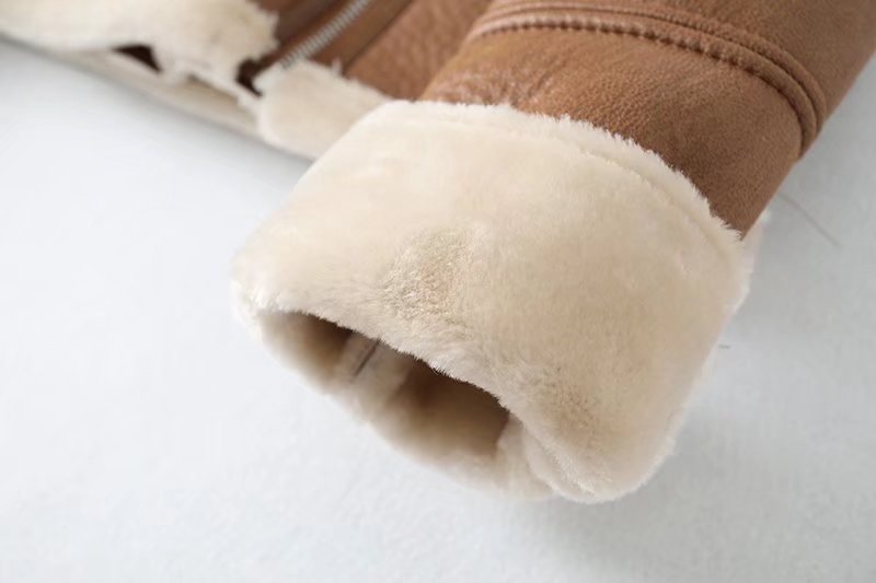Y2K 2024 Fréijoer Hierscht Neit Produkt Dammemoud Street Style Casual Kuerzmantel mat Pelz a Lieder M2_voghion.com