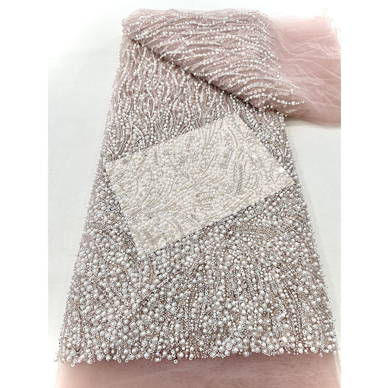 Tela de encaje bordada, bordado pesado con cuentas grandes y patrones florales por todas partes, base de malla de encaje con bordado de tubo de cuentas, tela para vestido de novia.