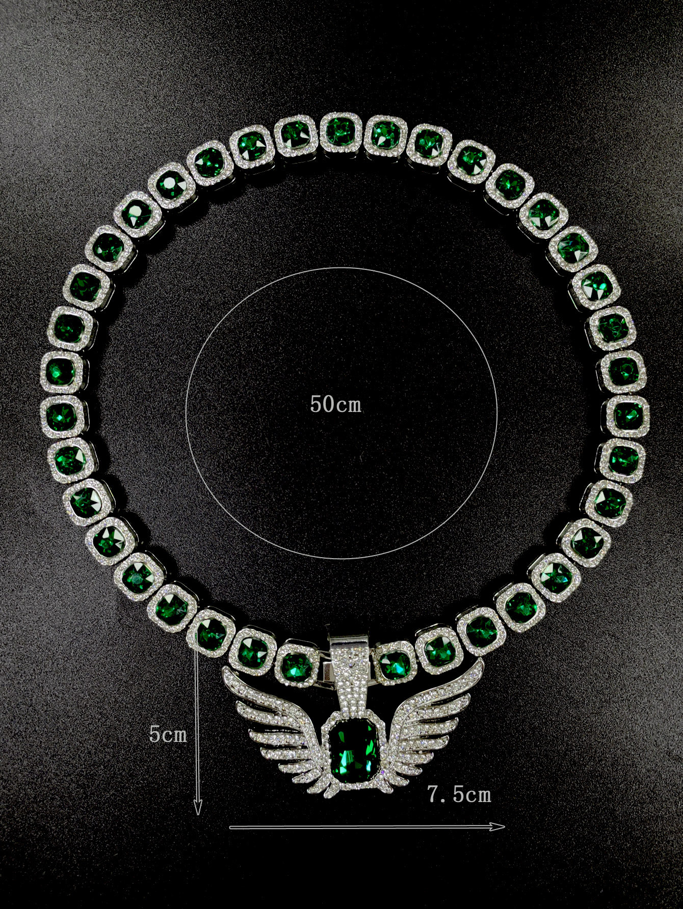 Emerald Wing Pendant Necklace For Men And Women Fine Jewelry_voghion.com