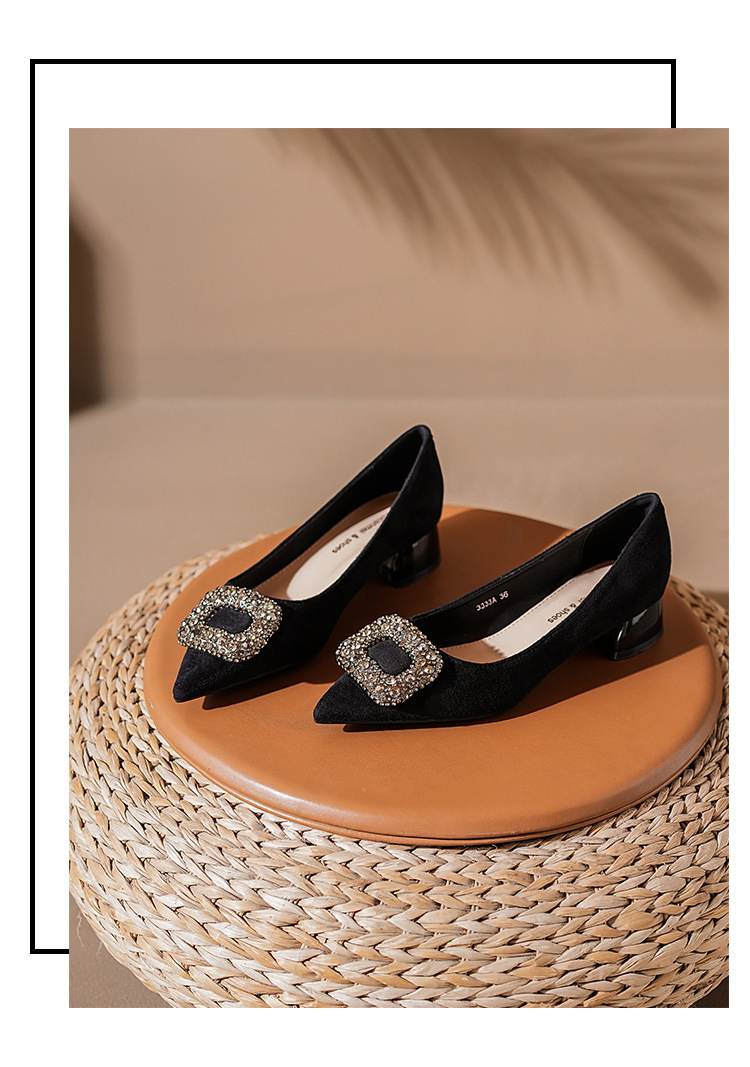 3333A-065 Damen-Schuhe mit niedrigem Absatz, Wildleder, Strasssteinen und spitzer Zehenpartie – vielseitig, bequem und ideal für Alltag, Beruf und Freizeit_voghion.com