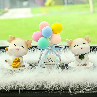 Small Ornaments on the Center – Car ornaments - rich-lucky-balloon-aromatherapy-seat-feather-pad