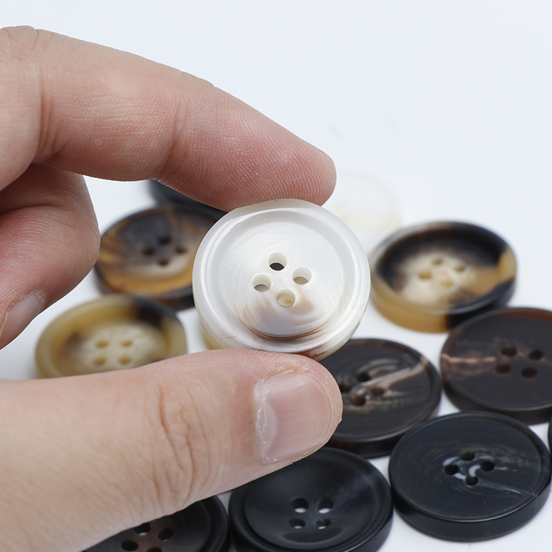 Black coat buttons wholesale high-end accessories resin buttons buttons vintage windbreaker buttons accessories manufacturers spot