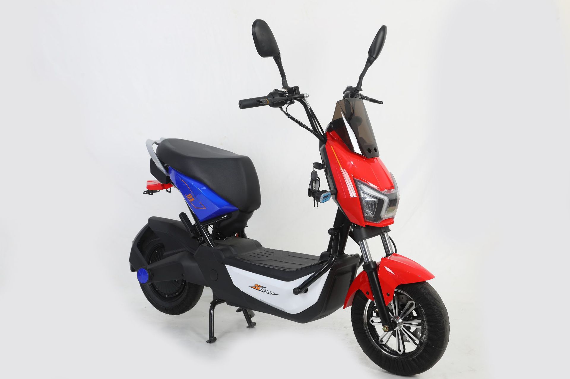 New Foreign Trade Export Two-Wheeled Tram War Eagle Electric Vehicle High-Power Battery Vehicle Middle East Electric Motorcycle Southeast Asia