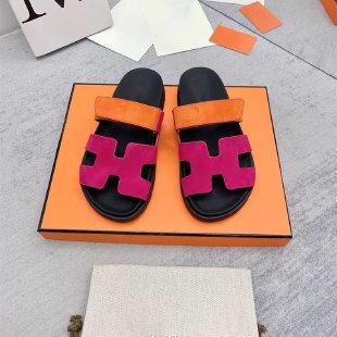 H���Q�ļ�����W�t������ЬŮ�⴩�r�к���ɸ�ħ�g�NH����Ь���l