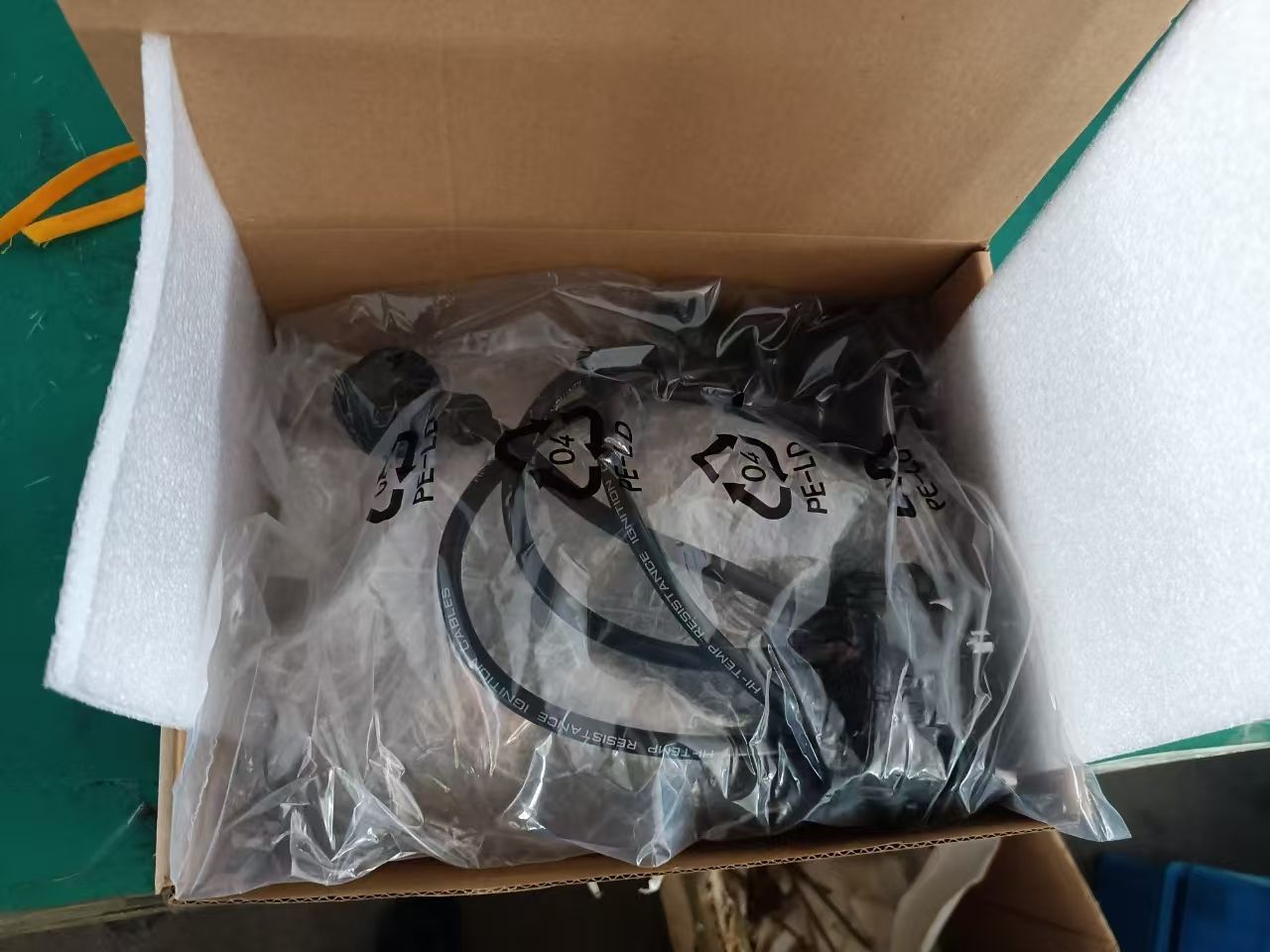Ignition distributor 19030-73040 1903073040 19030-74040 1903074040