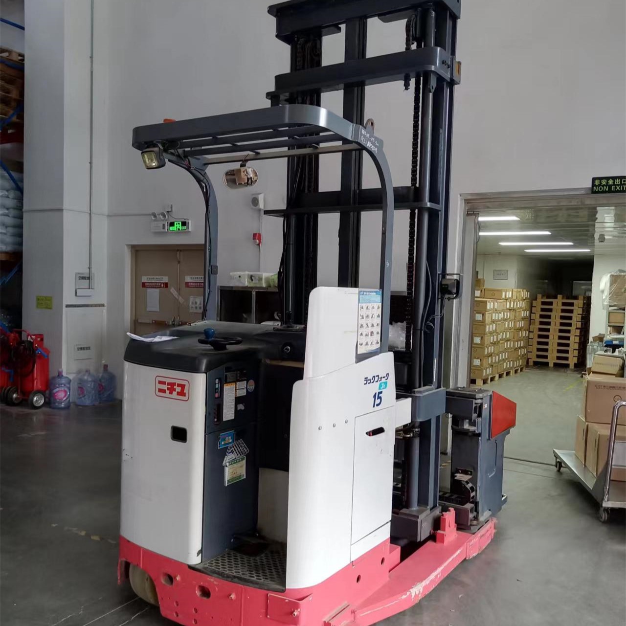 花都叉车出租 丛化叉车出租 广州三向叉车 三向叉车出租 河源叉车