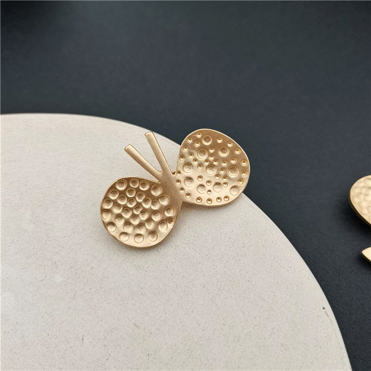 Japanese design matte retro cute brooch