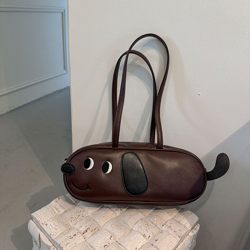 브라운 PU 스타일
