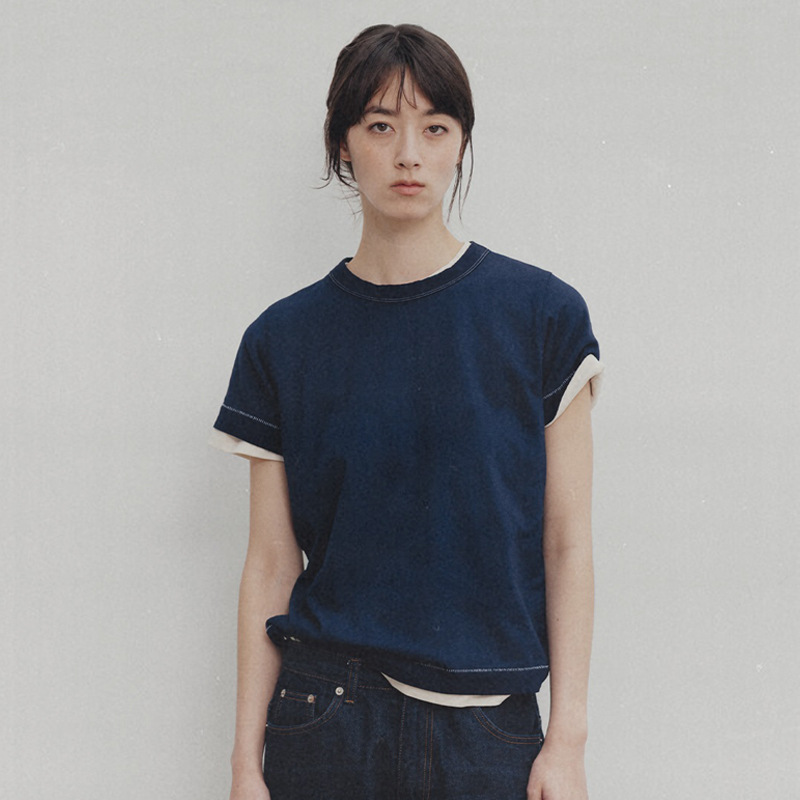 在庫あり、文字なし半袖Tシャツ、レディース2025春夏新作デザイナースタイルラウンドネックトップス