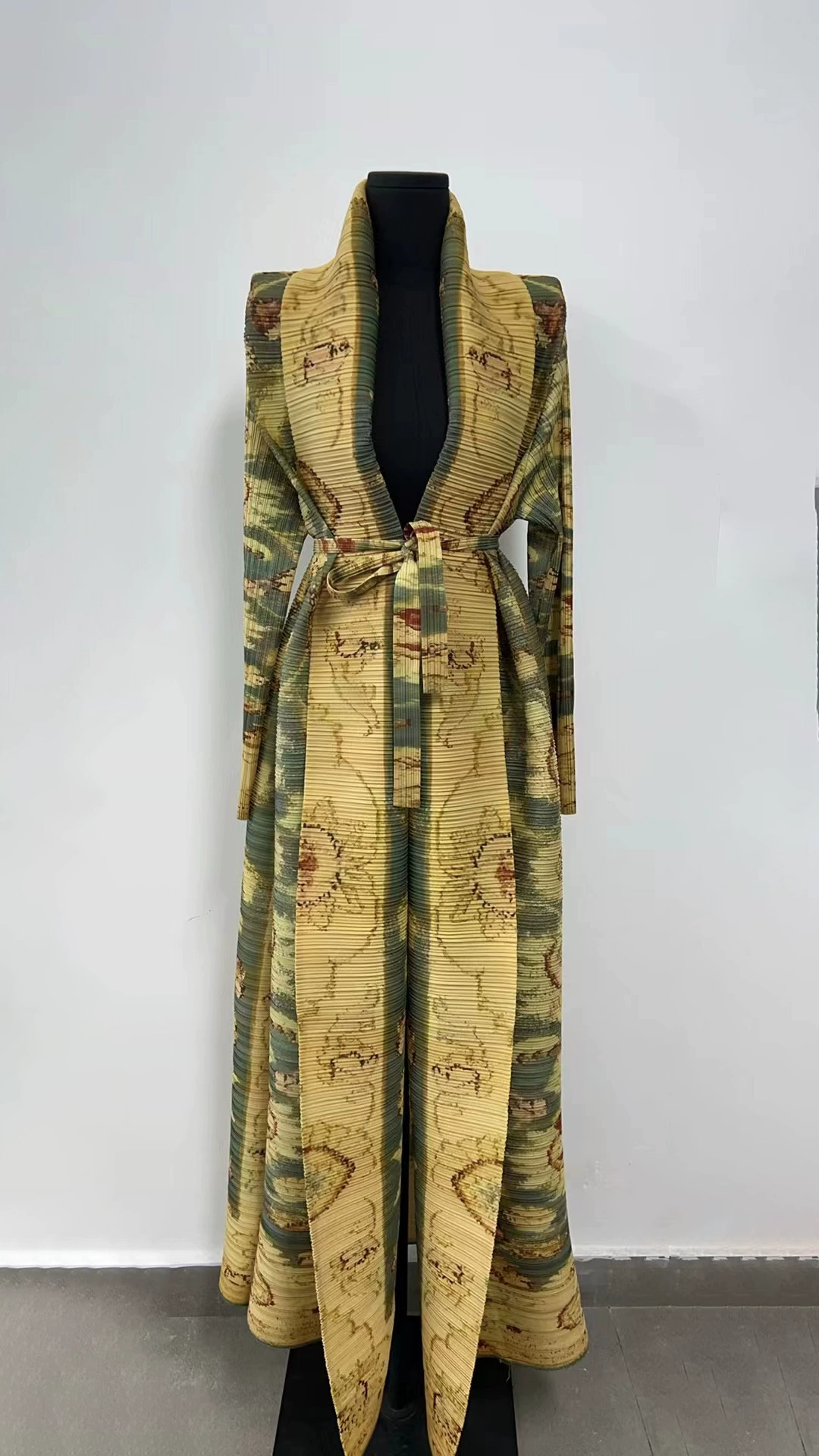 Абая (Дубай) Miyake пальцевая кардиган-куртка — женская длинная складчатая абая, размеры до 152 см