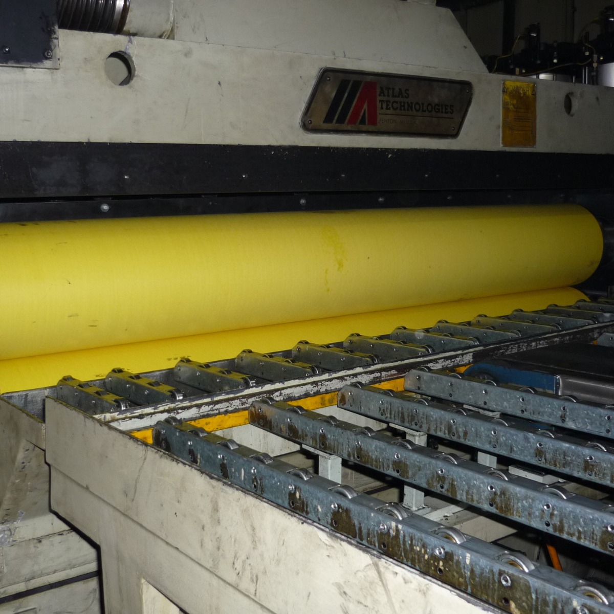 专业制造轧机无纺布挤干辊、挤油辊上海宝鹰替代进口13701959839