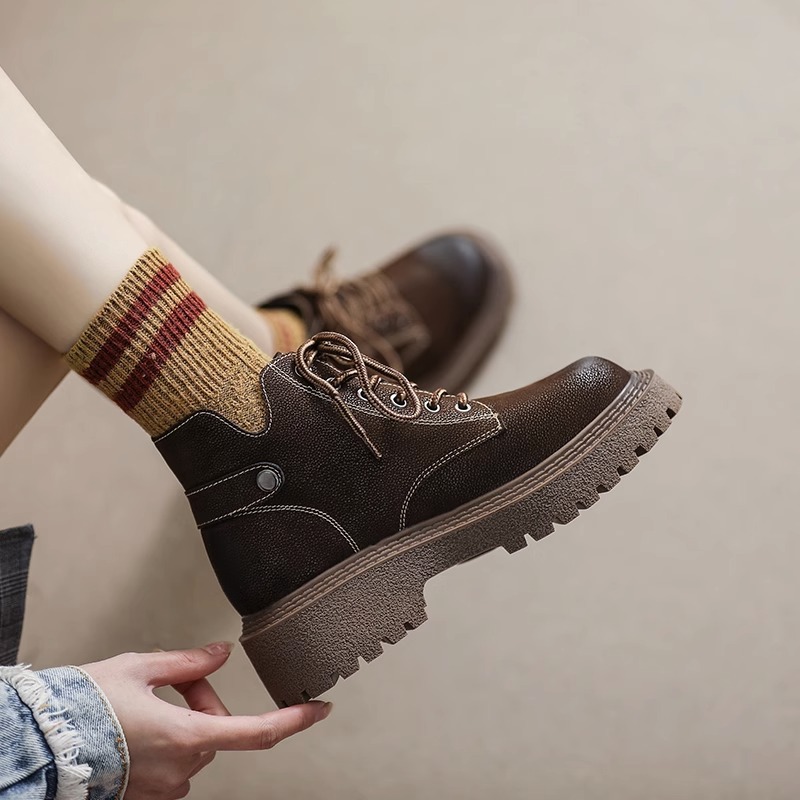 2023 New Versatile Extra Thick Bottom British Martin Short Boots Women's Autumn and Winter Lace Up Low Top Short Boots_voghion.com