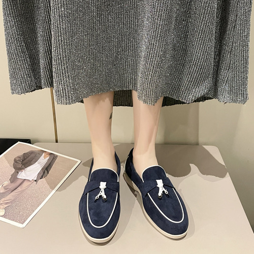 Cross-border large size loafers for women  autumn new slip-on slip-ons retro breathable beanies flat shoes