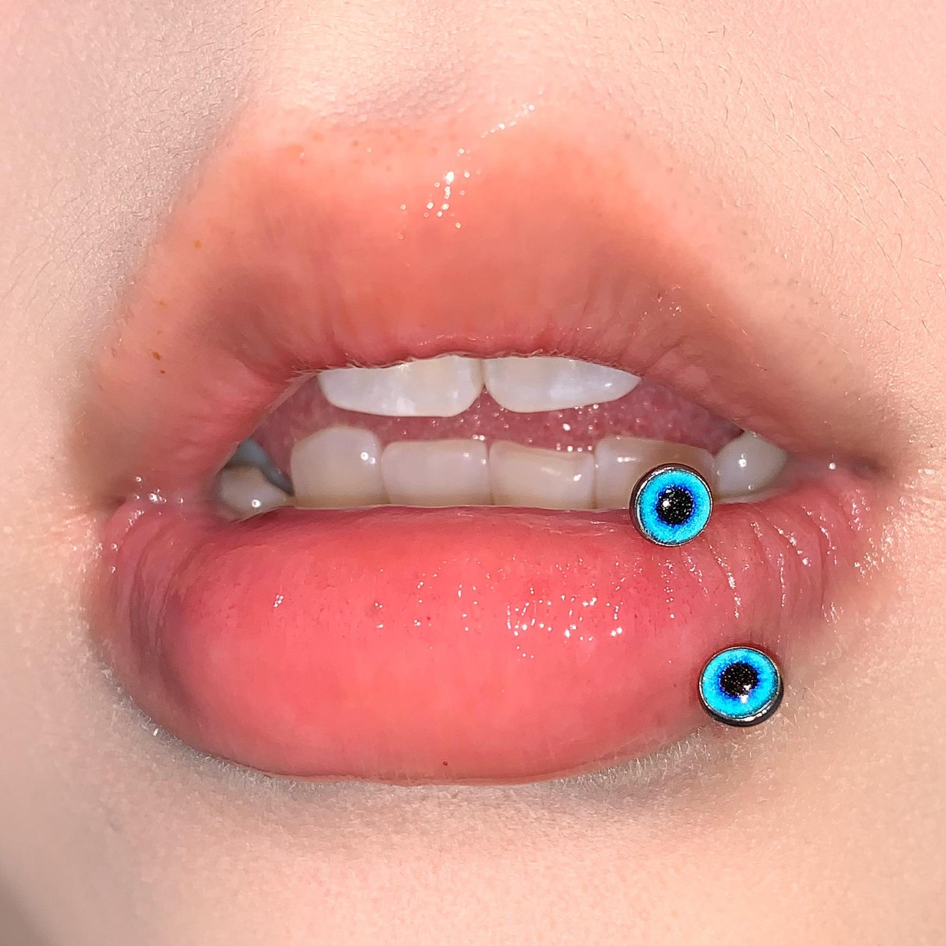 Pointed labret stud close-up product detail