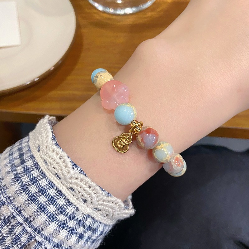 Natural salt source agate bracelet for women, fresh and sweet, auspicious card hand, niche design, high-end feel, Shoushan stone bracelet wholesale 441 undefined