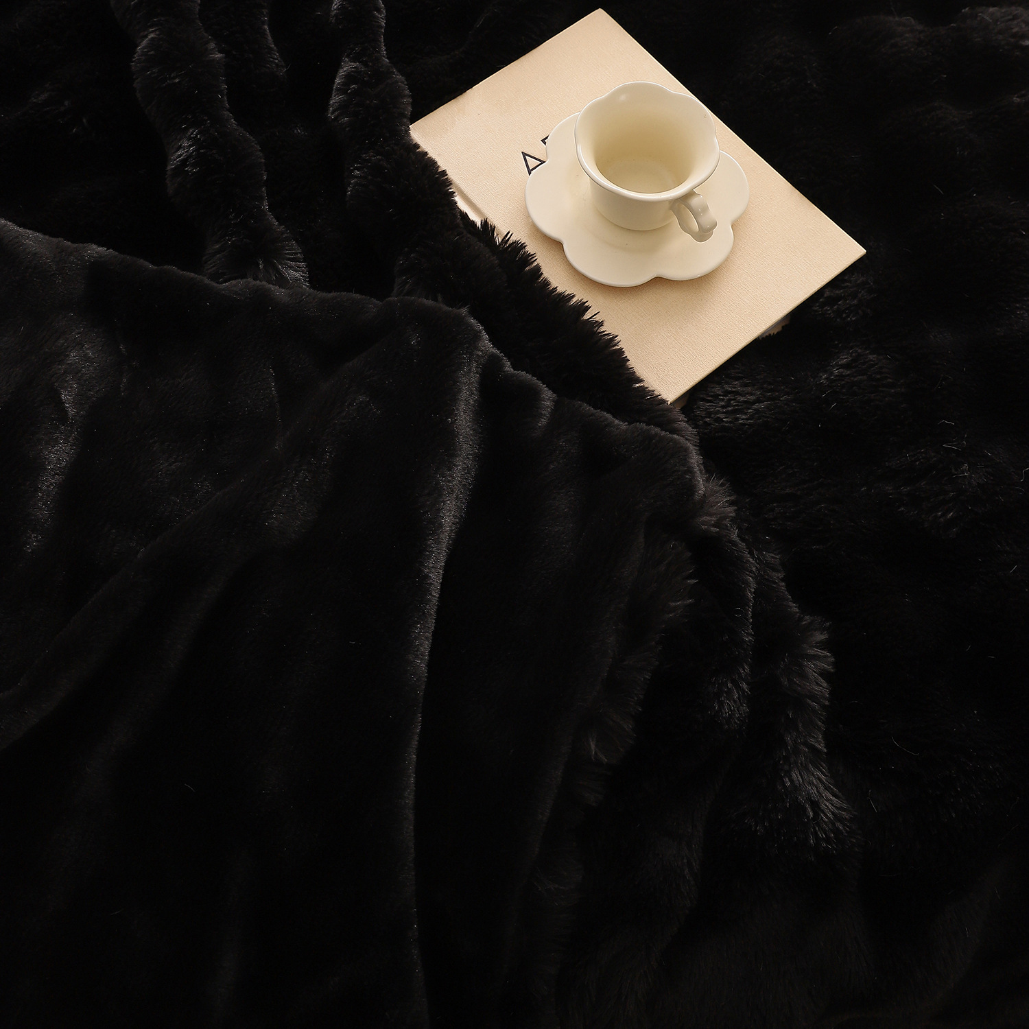 Tombas de burbuja de peluche de conejo, mantas de siesta de oficina, mantas de doble espesor, mantas de burbuja de oficina multifuncionales