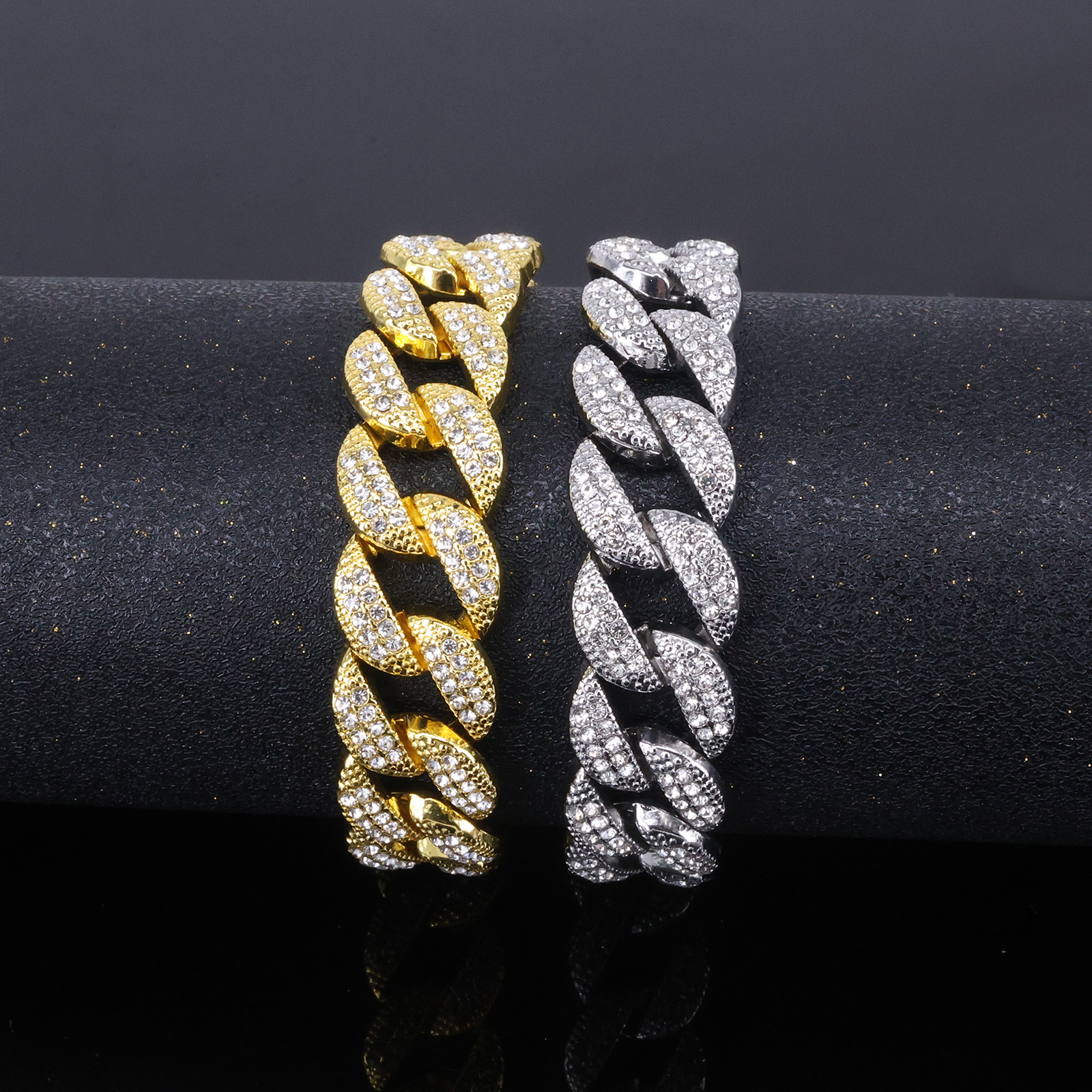 Alloy Chain Necklace With Round Spring Clasp And Full Diamonds_voghion.com