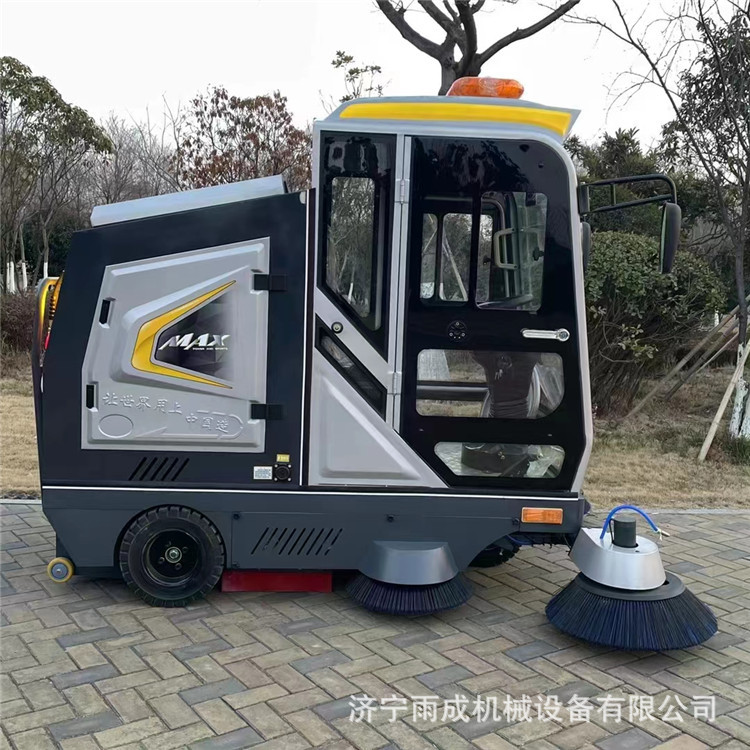 驾驶式电动扫地车 工厂车间学校小区道路清扫小型扫地机 清扫机