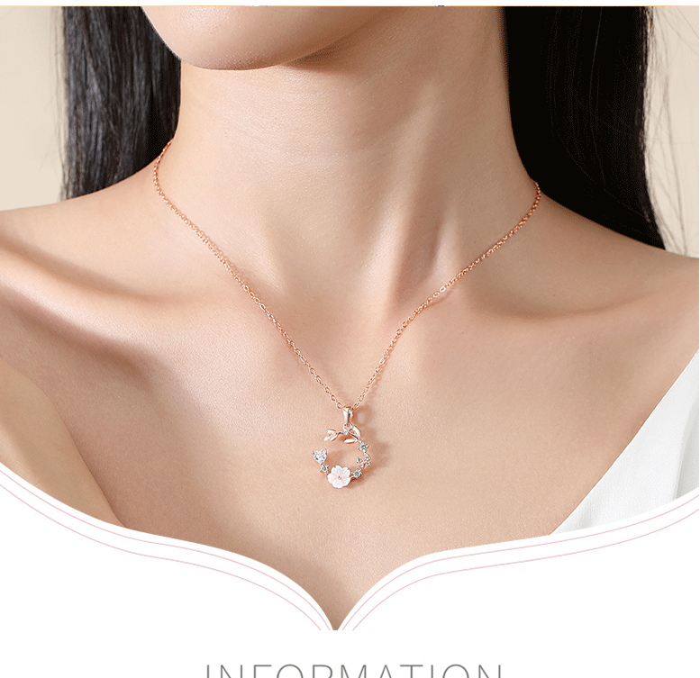 7g Weight 925 Silver Pendant Material Pendant Necklace Classification 925 sterling silver Chain Material 1 Piece Quantity Casual Occasion Sterling Silver Material Flower Pattern Women's Gender Diamond Design Simple Style Style 1 Piece Sterling Silver Flower 925 Sterling Silver Pendant Necklace