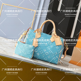 �羳؛Դ�μ�r�аٴ���ĸ�����^�����e�¿�б�沨ʿ�D��