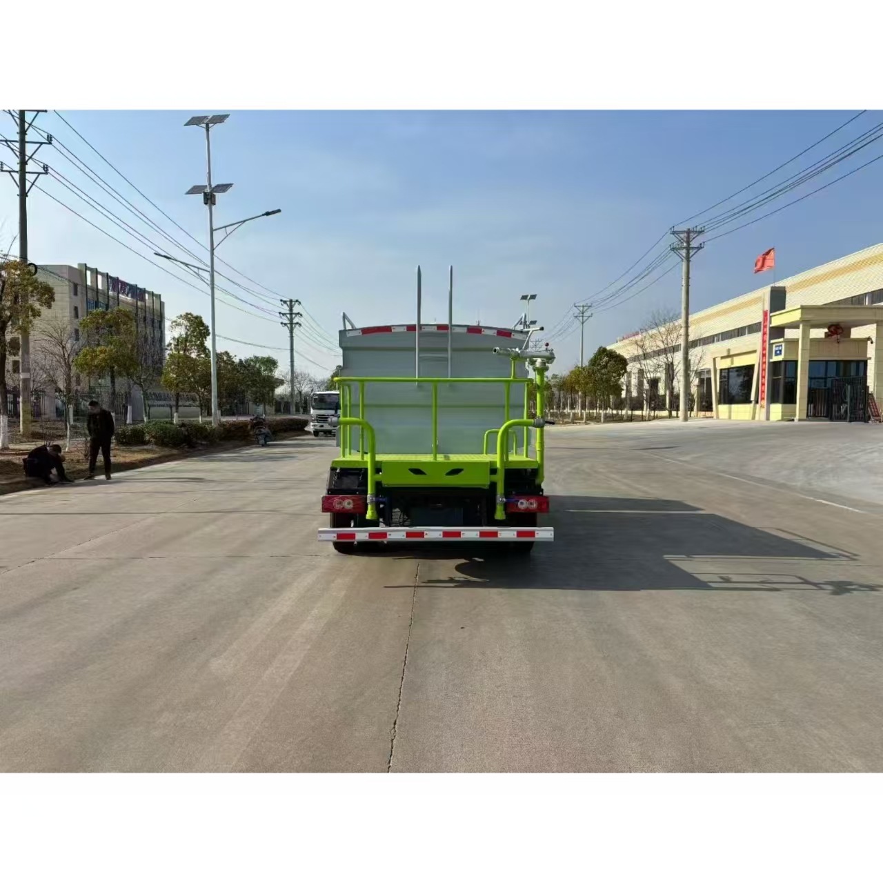 Chengli Brand National Vi Foton 7-Ton Blue Plate Sprinkler Truck Can Be Equipped with 30/ 40m Fog Cannons. C Certificate Can Be Registered Nationwide