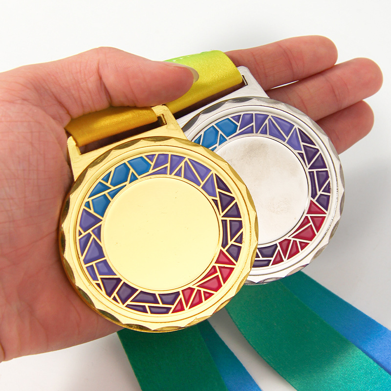 Juegos de medallas Maratón Metal Listado Competición de honor Conmemorativa Oro Plata Bronce Fútbol Juegos de baloncesto Premios