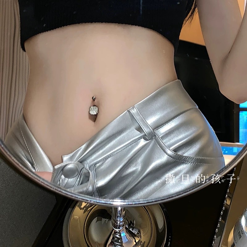 Labret stud lip piercing jewelry styling detail