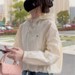 防晒衣女夏季薄款外套2025年新款短款小个子宽松百搭连帽防晒上衣