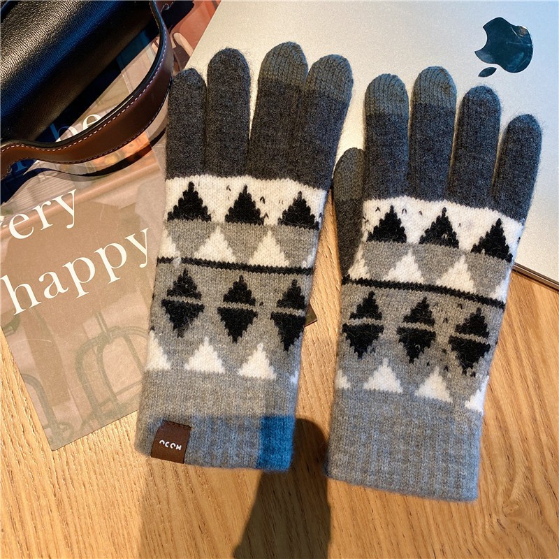 日本の衝突色の格子のタッチパネルの保温の手袋の女性の秋冬の新型のメリヤスとベルベットの車は森の女子学生に乗ります。
