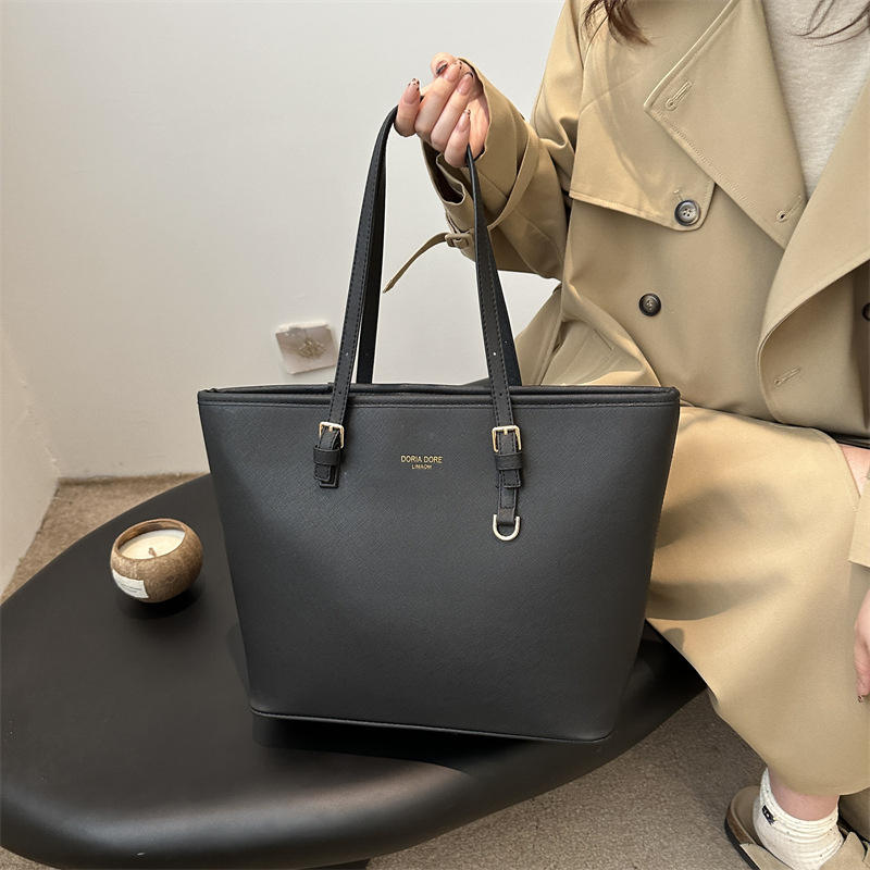 Este año, bolsos populares de moda de mujer, bolsos de mano, bolsos de hombro, bolsos de mano de mamá, bolsos de mano de 2024 para mujeres.
