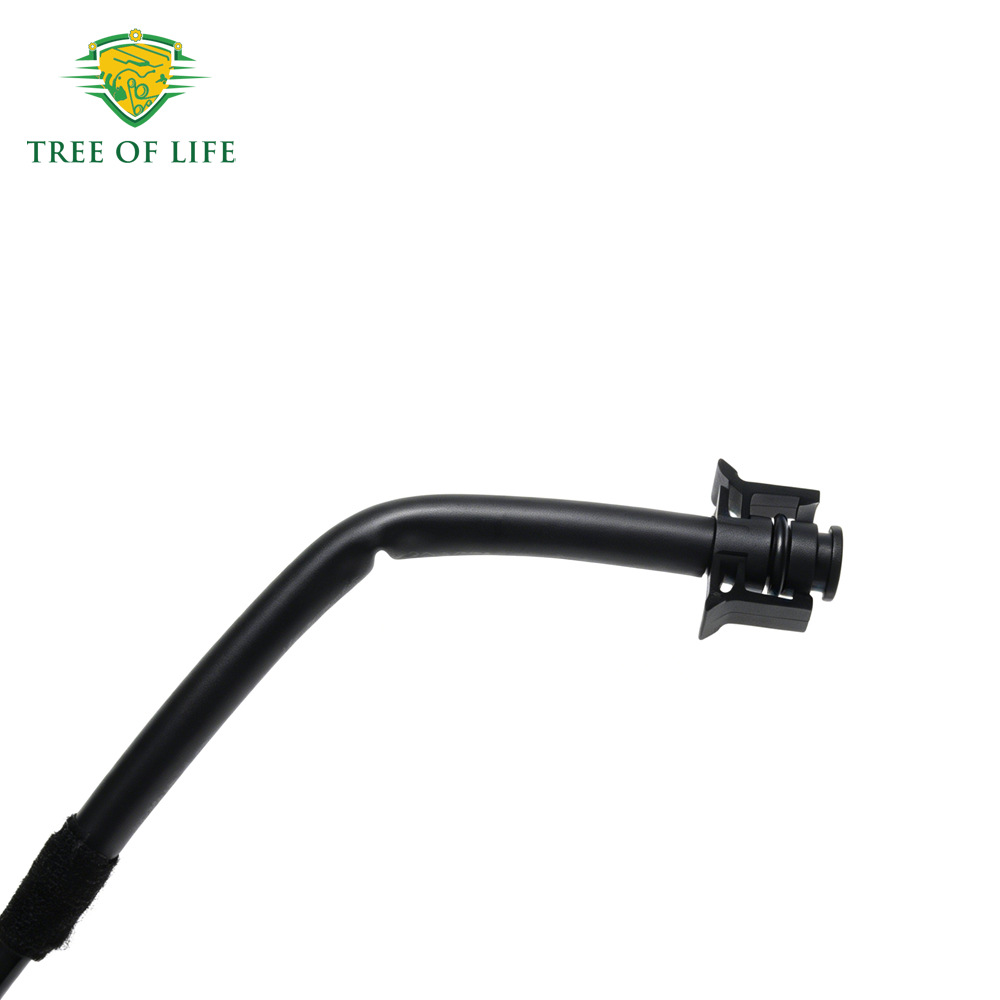 1829702,CV61-8K012-ZA is suitable for Ford Focus radiator coolant overflow pipe