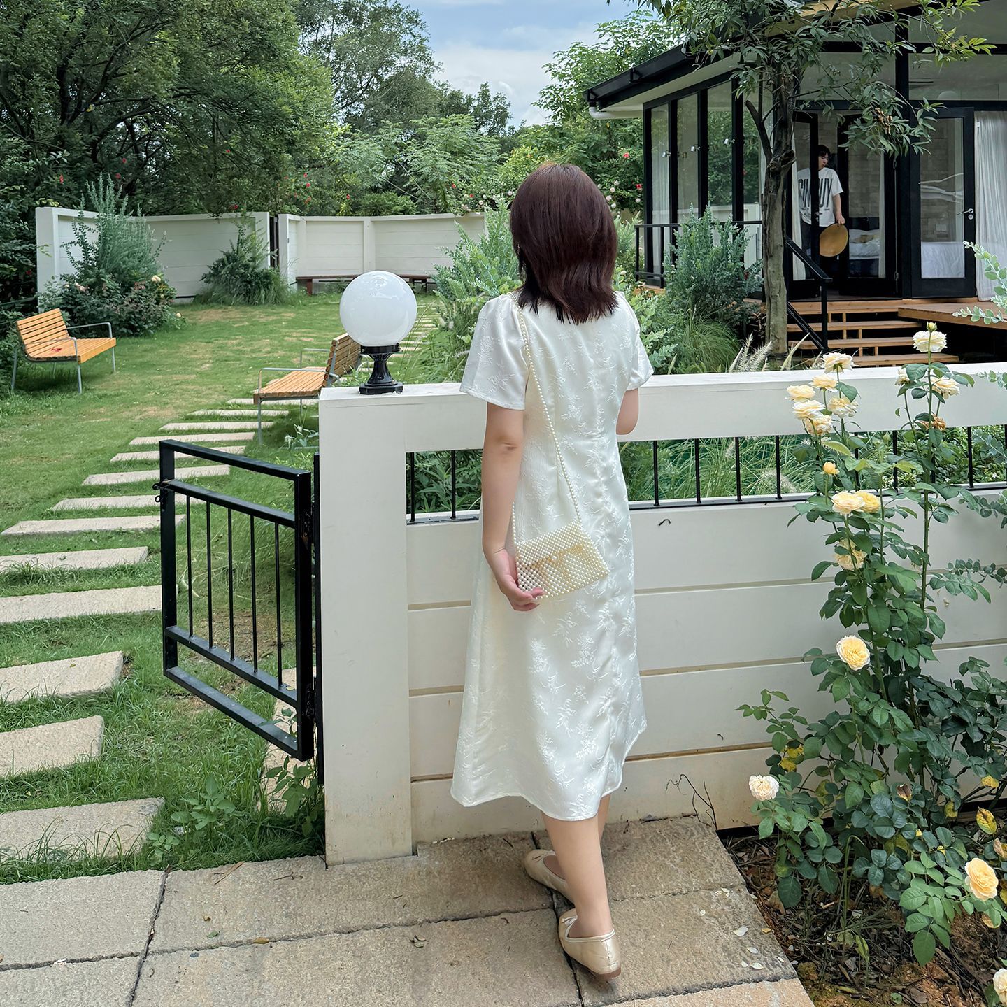 A0108轩辰微胖大码法式小香碎花连衣裙 夏新款千金风钉珠长款女裙 A0108轩辰微胖大码法式小香碎花连衣裙 夏新款千金风钉珠长款女裙