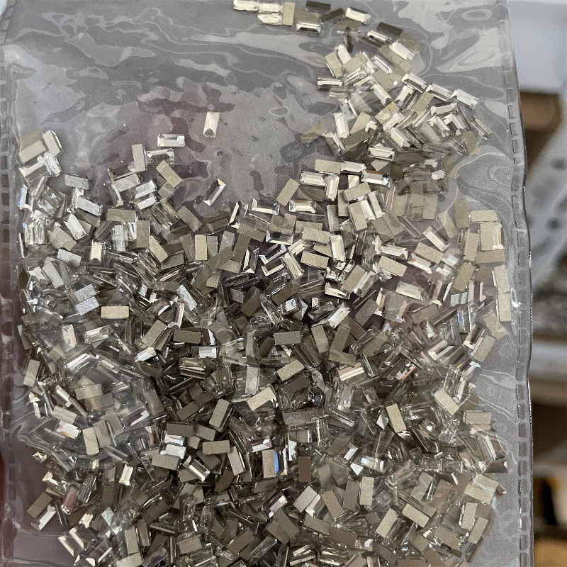 흰색 스트립 2*4(미니)