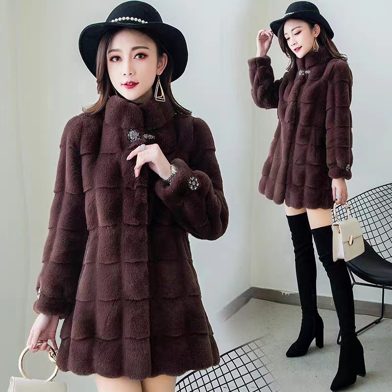 Damenbekleidung Angebot an dänischem Nerz Herbst und Winter neuer Pelzmantel für Damen mittlere Länge schlankmachender schlanker Nerzsamt Damenbekleidung_voghion.com