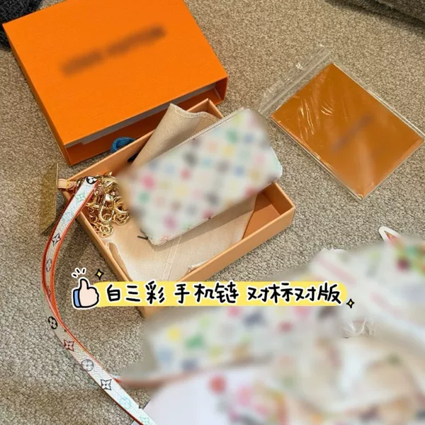 25 New Style Murakami Takashi White Three-Color Mobile Phone Chain Card Holder Coin Purse Cross-Border Quick Distribution Bag Women's Bag