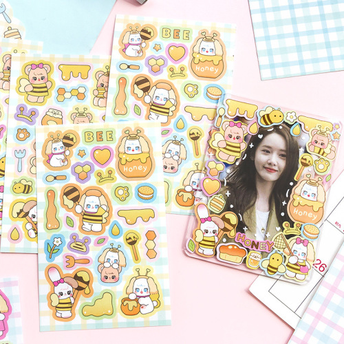 Message: Sweet little milk bag stickers, cartoon colored edges, cute little animals, cute decorative pocket cards, 4 pieces of stickers, 4 styles