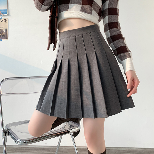 Pleated skirt