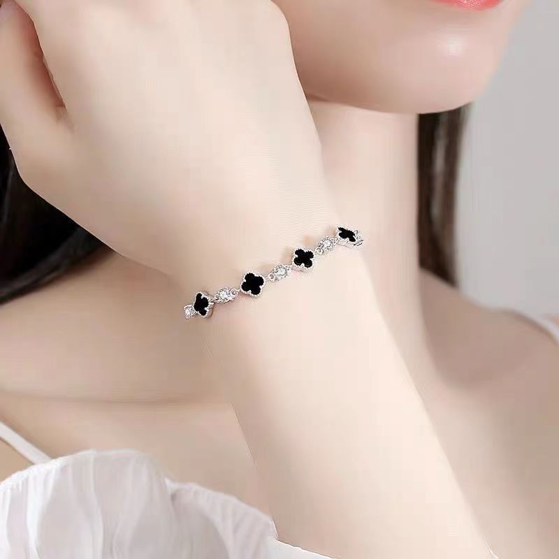 Bracelet Women's 2022 New ins Light Luxury Niche Design Bracelet Summer Elegant High Texture Bracelet for Women