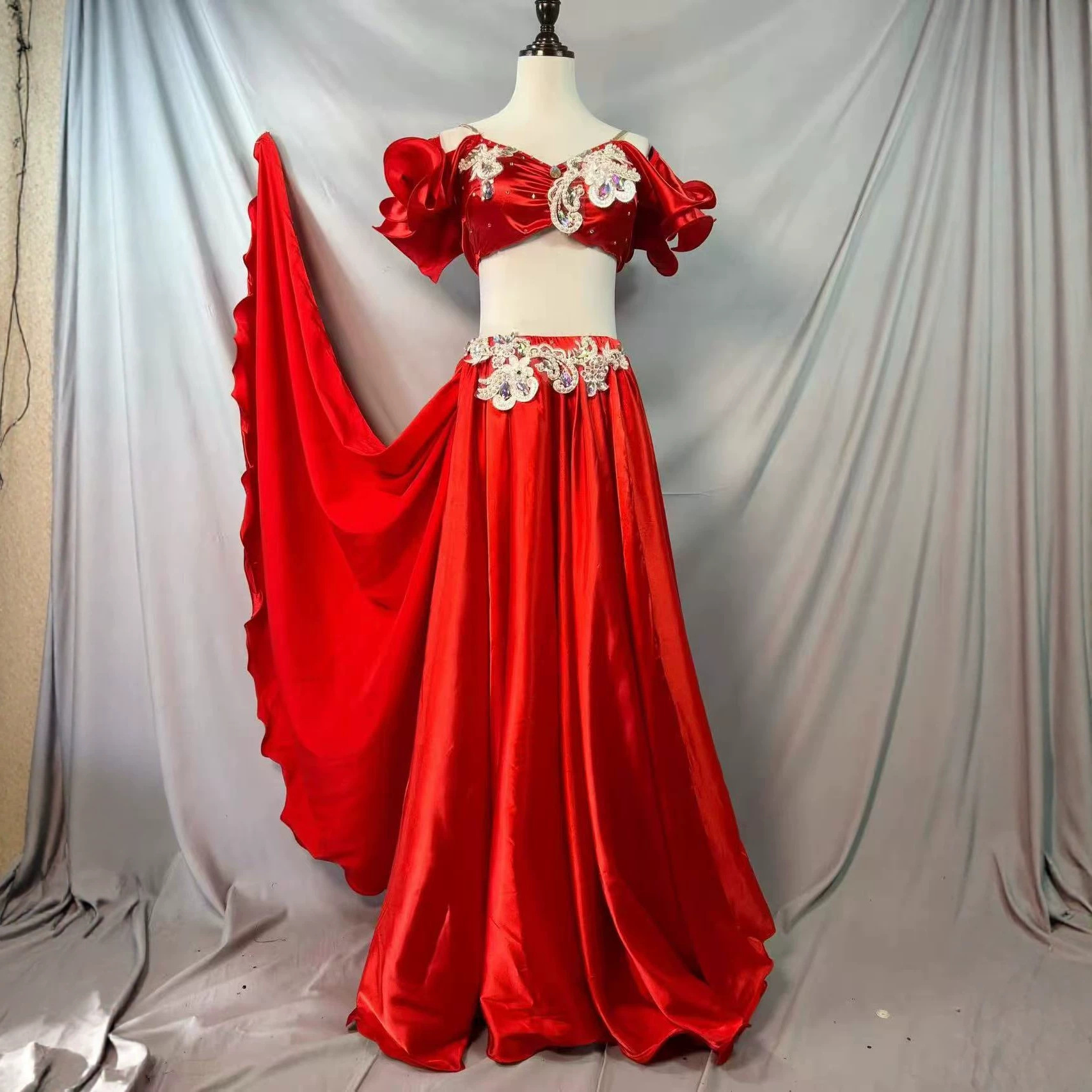 Cross-border exclusive: Belly dance outfit featuring a red V-neck top with rhinestone embellishments and a flared skirt, perfect for performances and children's oriental dance shows