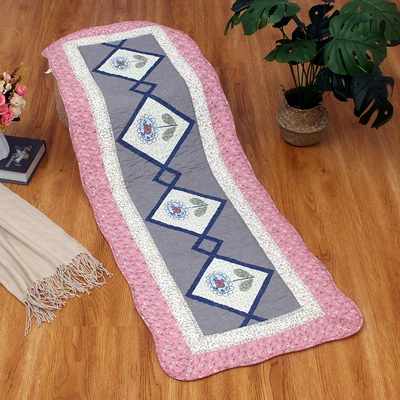 Avtomobil döşəmə paspasları, Mat - pink-edge-sunflower-bedside-mat-or-car-mat-for-rear-seat-50x135cm