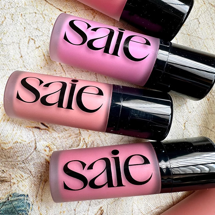 Saie Dew Blush グロッシー リキッド ブラッシュ ウォーター ライト ブラッシュ ハニー 12ml の越境限定版を予約してください。|undefined