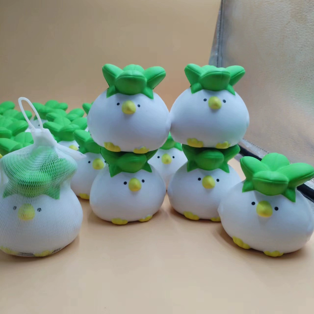 Игрушка (Sanrio) squishy яйцо-кукла, антистресс плюш, набор персонажей