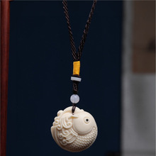 厂家直供象牙果年年有鱼手把件创意汽车挂件吊坠饰品把玩件