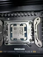 Подходит для упаковки процессора AMD Ryzen 7 9800X3D