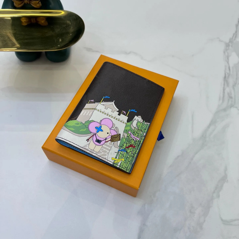 スポットクラシックファッション新しい財布プリントパターン漫画動物新製品卸売マルチカードスロット折りたたみパスポートホルダー|undefined