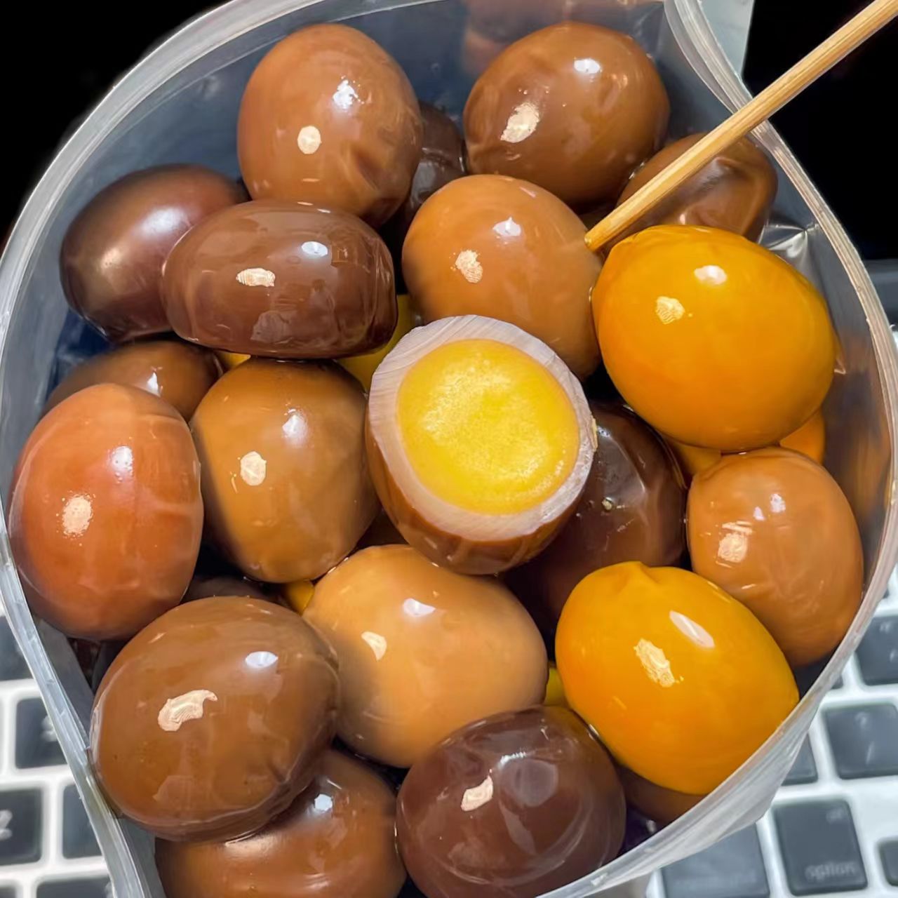 鹌鹑蛋五香盐焗卤蛋独立小包装开袋即食食品宿舍宵夜零食休闲小吃